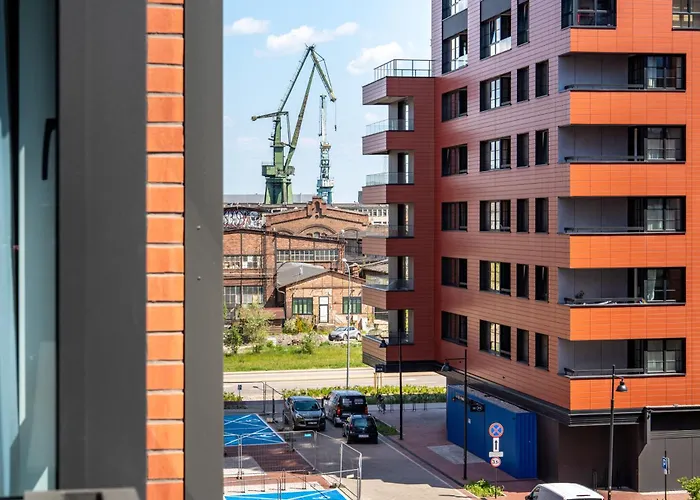 Doki, Sun & Snow Daire Gdansk