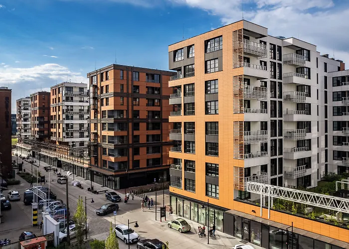 Daire Doki, Sun & Snow *