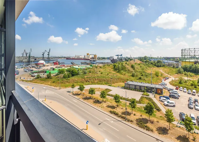 Doki, Sun & Snow Daire Gdansk